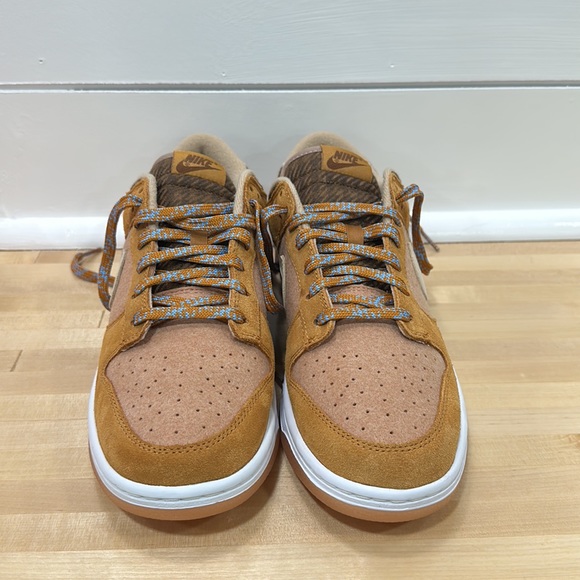 Nike Teddy Bear dunks - Picture 6 of 9